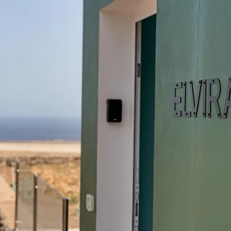 Casa Elvira * Frontera